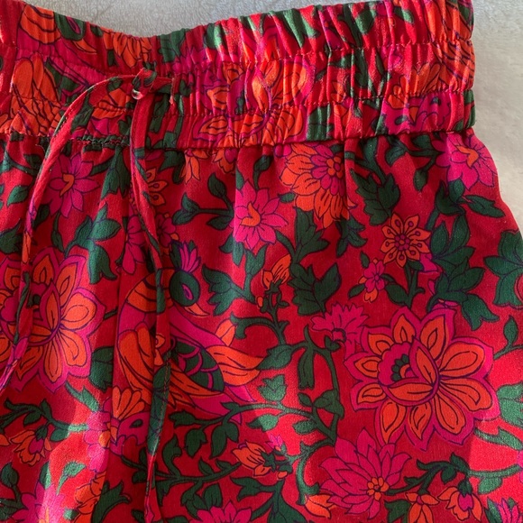 Zara satin shorts - Picture 2 of 2